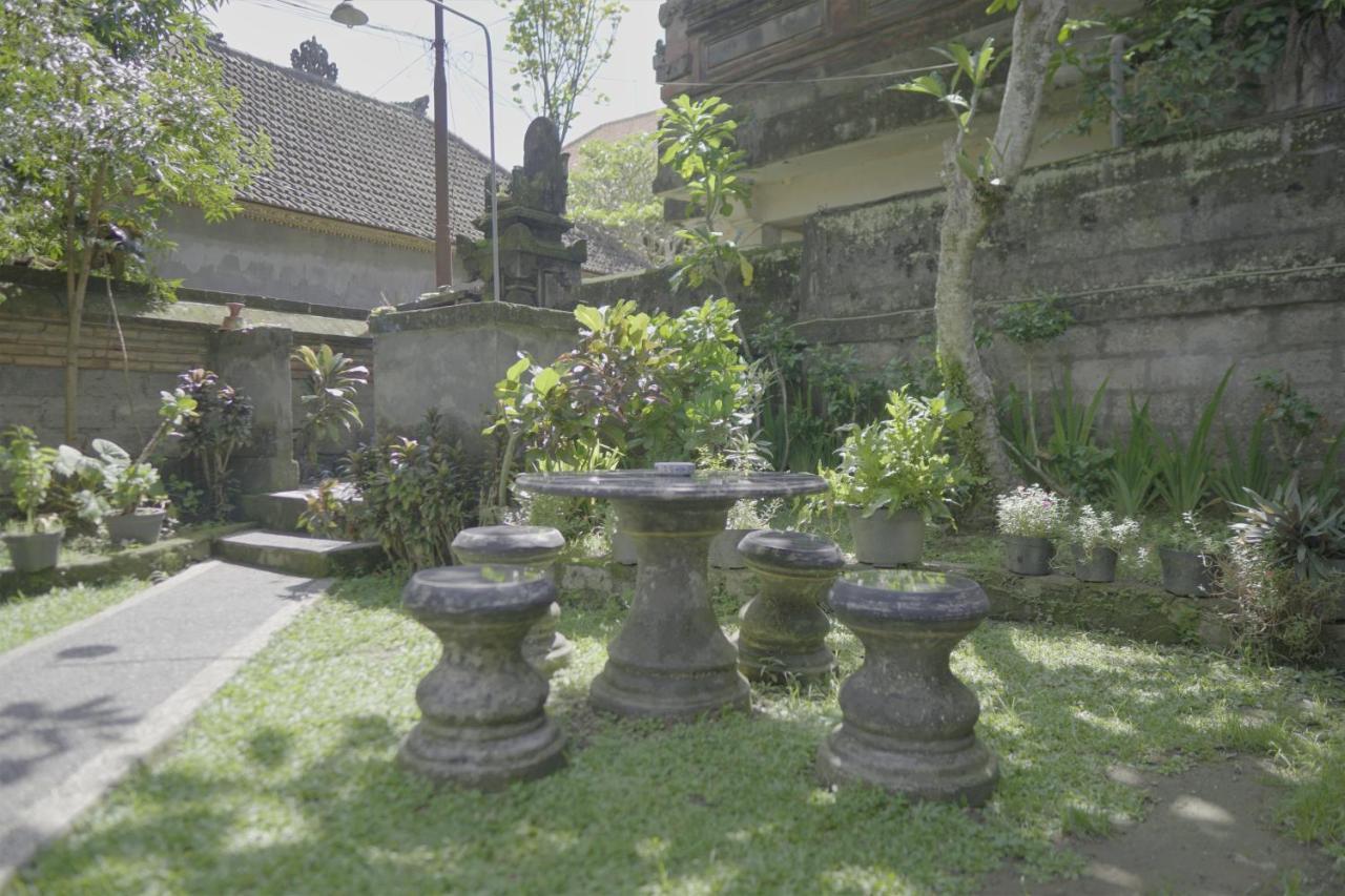 Jero di Bisma Hostel Ubud Esterno foto